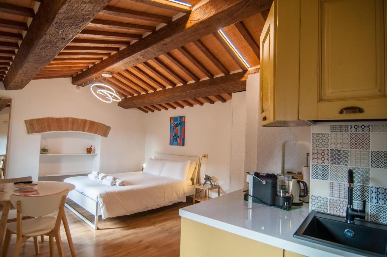 Отель Umbrian Concierge - La Casa Dei Pellari Перуджа Экстерьер фото