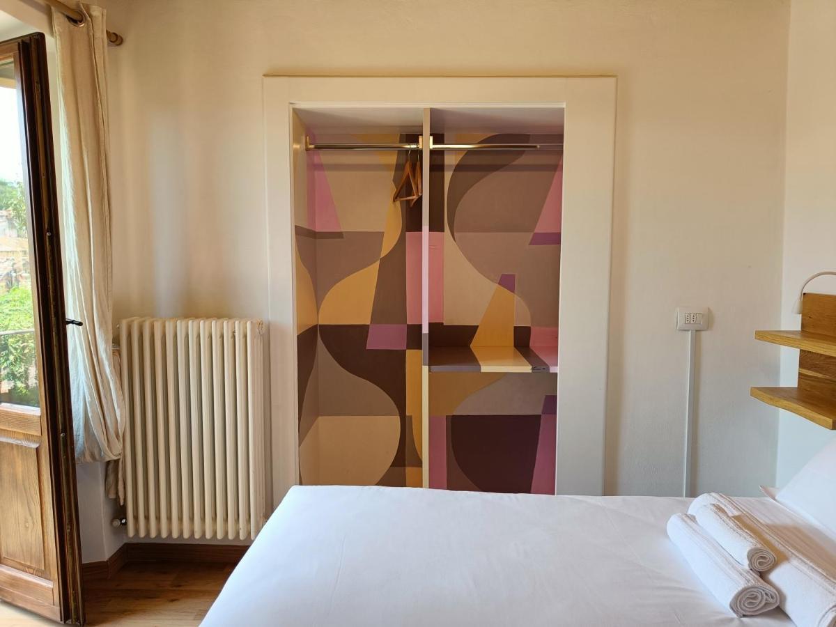 Отель Umbrian Concierge - La Casa Dei Pellari Перуджа Экстерьер фото